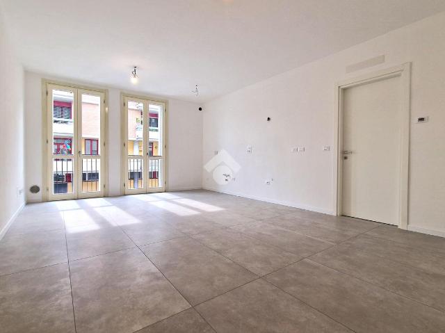 3-room flat in Piazza XXV 4, Cadelbosco di Sopra - Photo 1