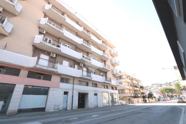 3-room flat in Via Silvino di Giovanni 606, Montesilvano - Photo 1