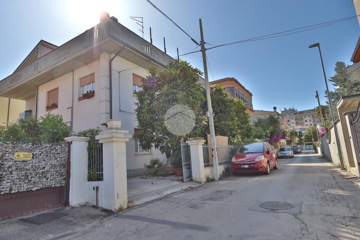 Casa indipendente in vendita a Montesilvano