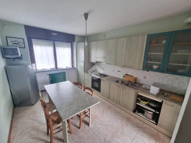 4-room flat in Piazza Rodari G. 1, Gassino Torinese - Photo 1