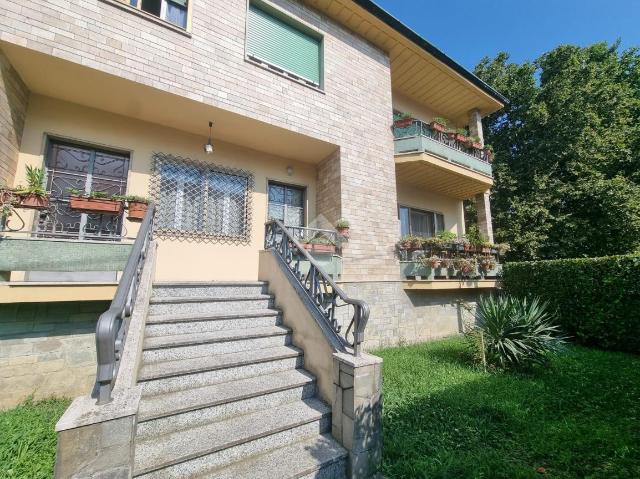 Vierzimmerwohnung in Via Circonvallazione 27, Gassino Torinese - Foto 1