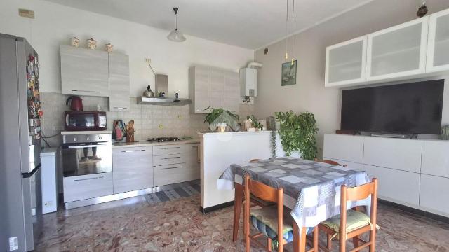 Dreizimmerwohnung in Via Circonvallazione 27, Gassino Torinese - Foto 1