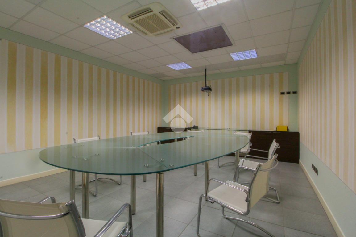 Ufficio in Piazzetta Rinascimento 4, San Gervasio Bresciano, {3} - Foto 2