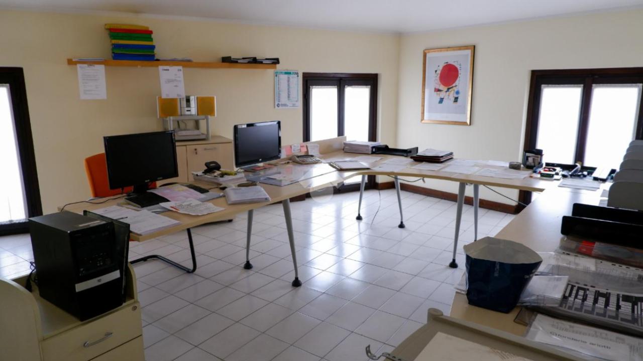 Ufficio in vendita a Palazzolo Sull'Oglio