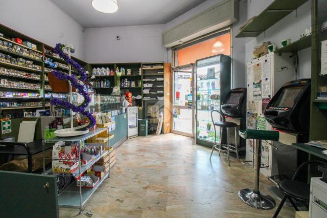 Shop in {3}, Corso Aldo Moro 102 - Photo 1