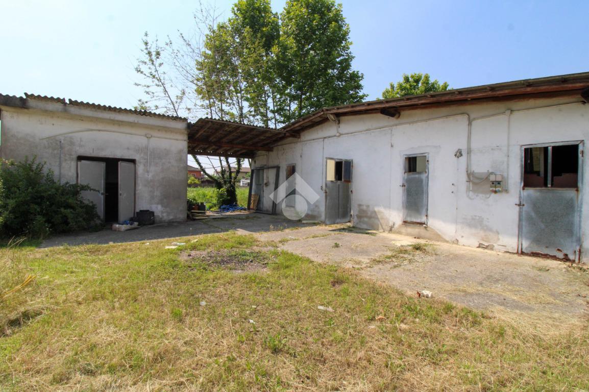 Capannone in Via Lazzaro, Roccafranca, {3} - Foto 2