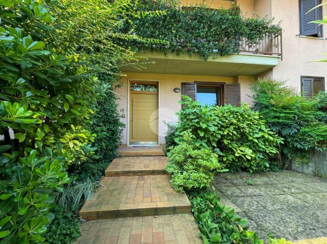 Terraced house in Via Conte G. Bonoris 32, Montichiari - Photo 1