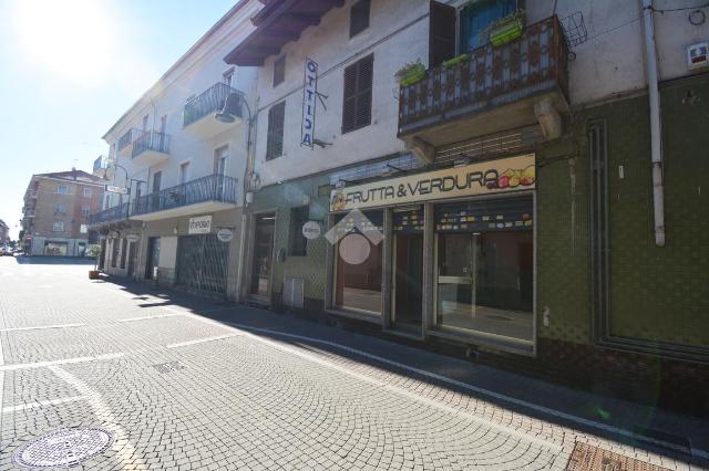 Negozio in Via Carlo Alberto 75, Leini - Foto 1