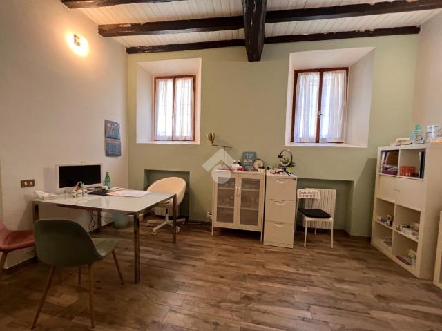 4-room flat in Via dei Liguri 47, Pavia - Photo 1