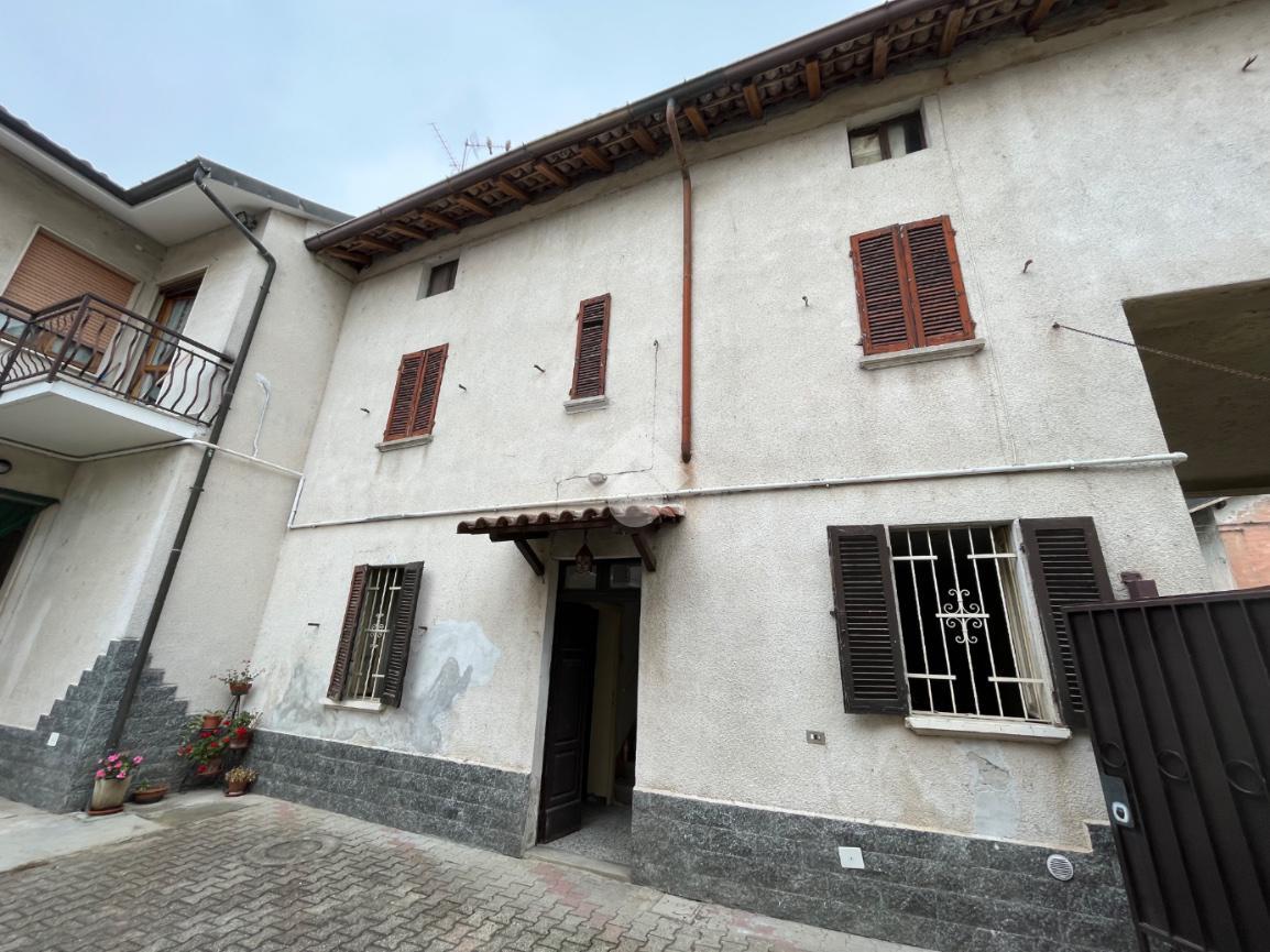 Casa indipendente in vendita a Borgo San Siro