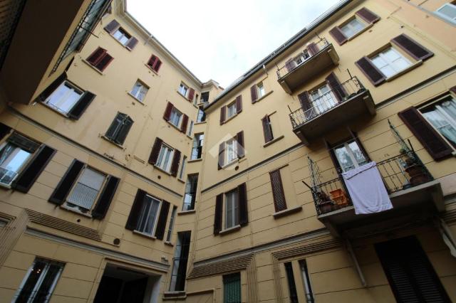 2-room flat in Via Stazione 7, Pavia - Photo 1