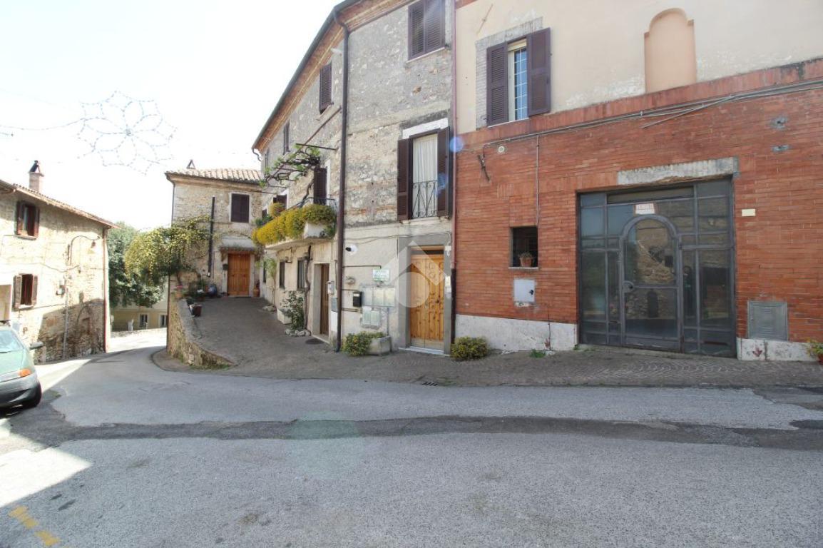 Appartamento in vendita a Monteleone Sabino