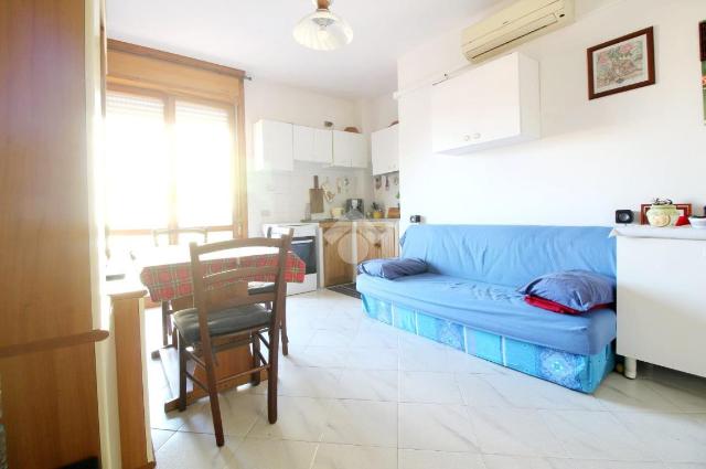 2-room flat in Via Francia 8, Quartu Sant'Elena - Photo 1