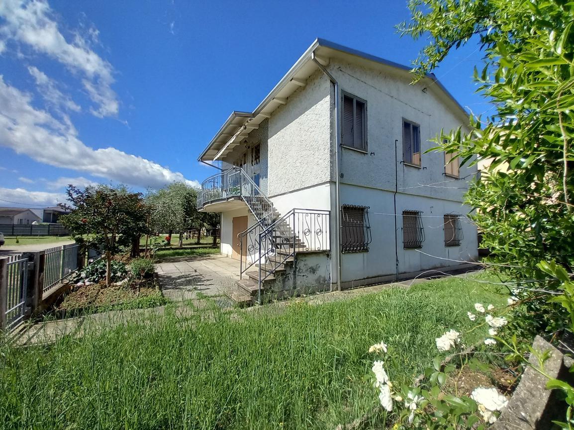 Casa indipendente in vendita a Castel Bolognese