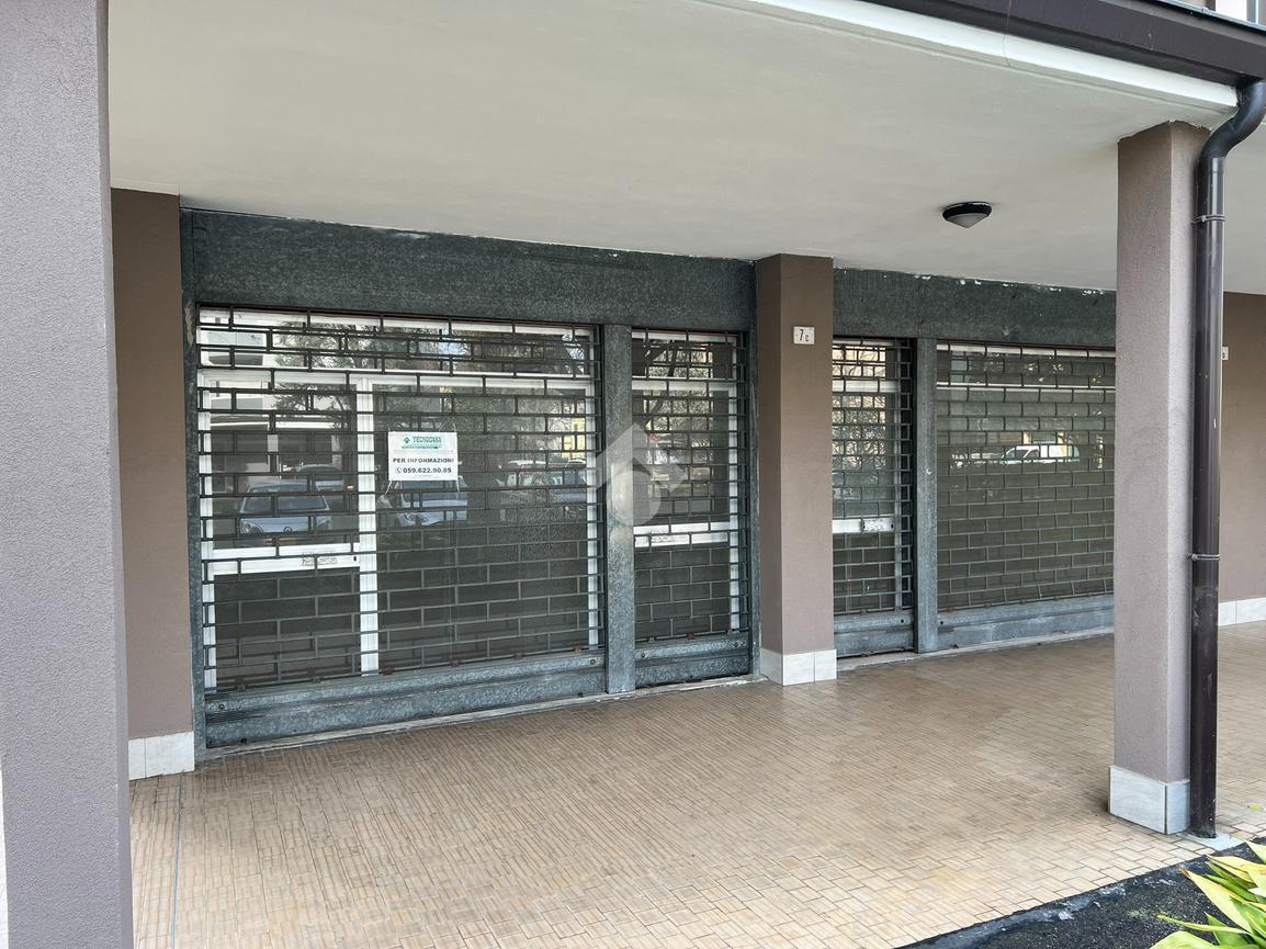 Negozio in Via a. Palladio 7, Carpi, {3} - Foto 1