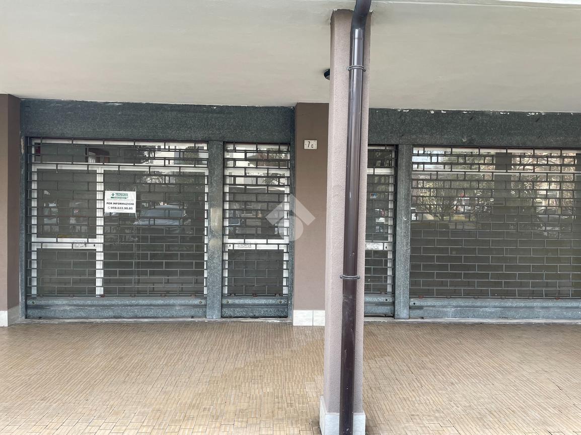 Negozio in Via a. Palladio 7, Carpi, {3} - Foto 2