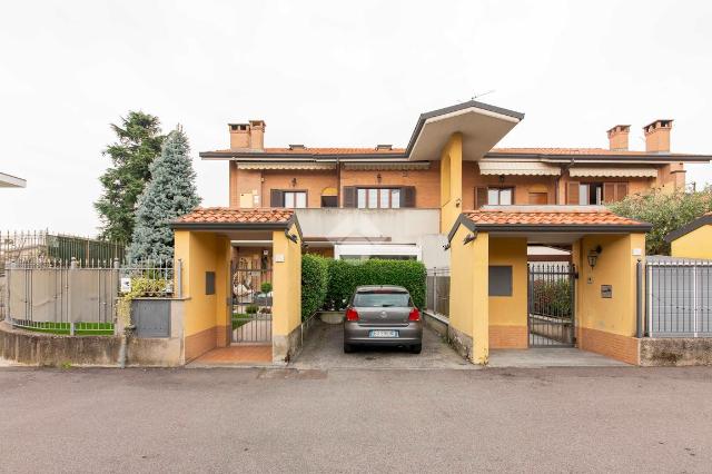 Dreizimmerwohnung in Via Adige 5, Lainate - Foto 1