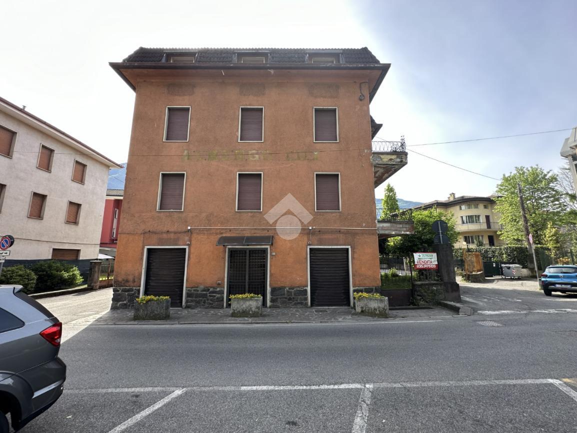 Albergo in Via Giuseppe Zanardelli 44, Darfo Boario Terme, {3} - Foto 1