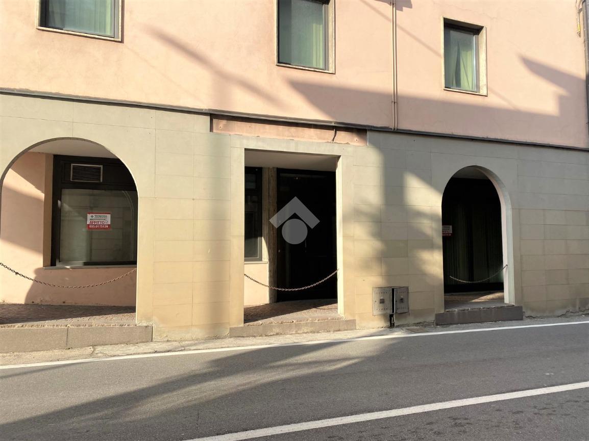 Ufficio in Via Nazionale 37, Rogno, {3} - Foto 2