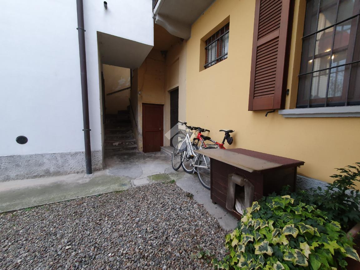 Casa indipendente in vendita a Cassinetta Di Lugagnano