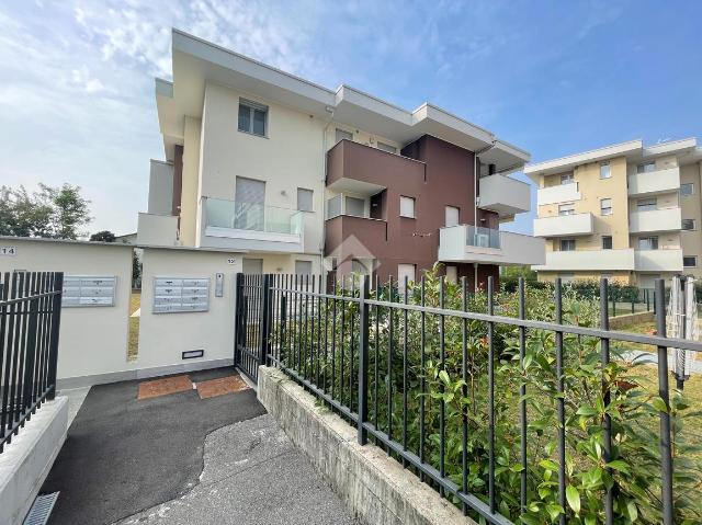 3-room flat in Via Santa Francesca Cabrini, Inzago - Photo 1