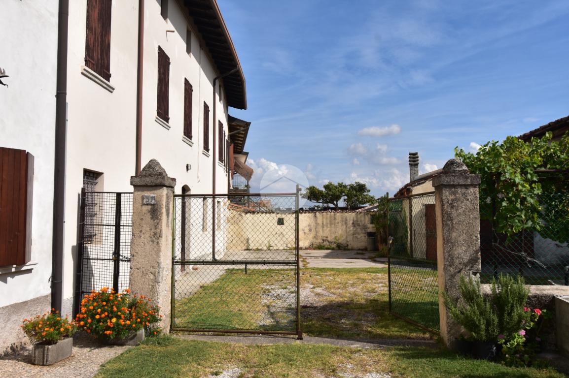 Casa indipendente in vendita a Castiglione Delle Stiviere