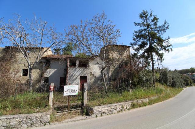 Einfamilienhaus in {3}, Via Montagna dei Fiori 60 - Foto 1