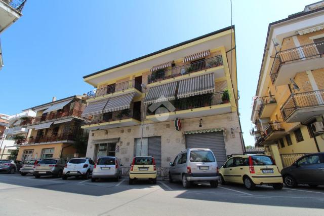 Vierzimmerwohnung in Via Marsala 100, San Benedetto del Tronto - Foto 1