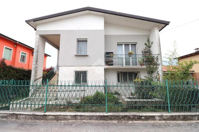 Mansion in Via Solferino E San Martino 33, Roverbella - Photo 1