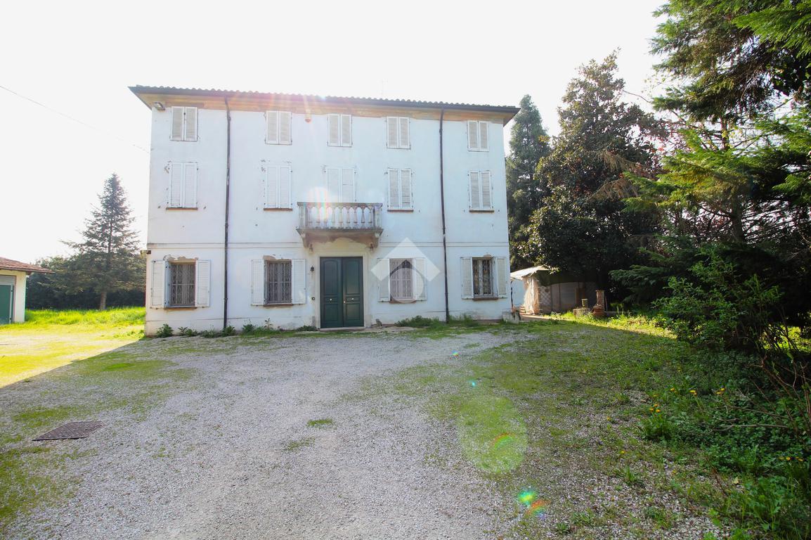 Villa in vendita a Fabbrico