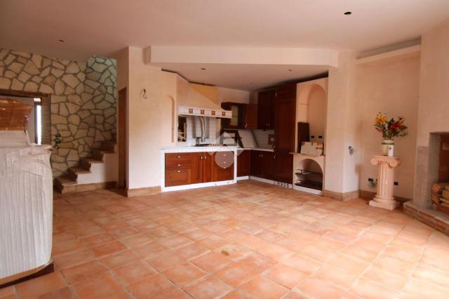 4-room flat in {3}, Piazza Comunale 11 - Photo 1