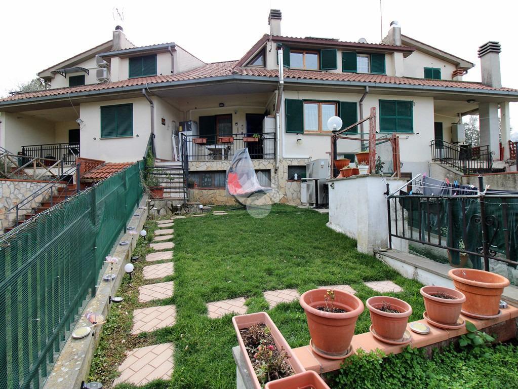 Villa a schiera in vendita a Poggio Catino