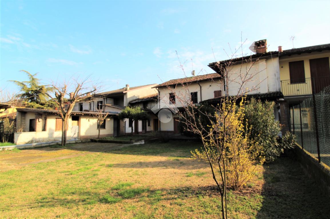 Casa indipendente in vendita a Pandino