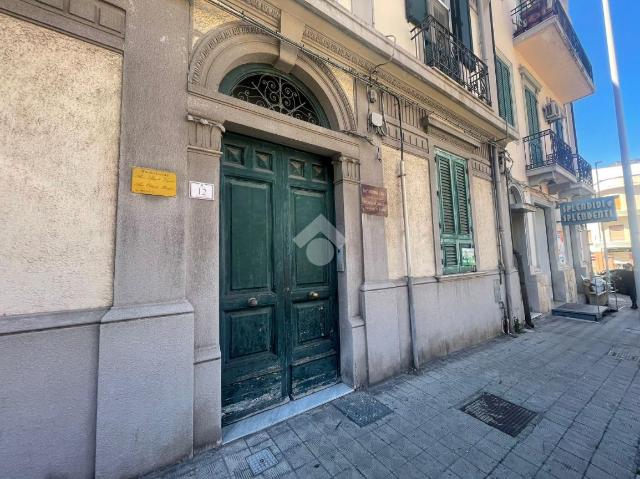 2-room flat in Via Giuseppe Battaglia 12, Reggio di Calabria - Photo 1