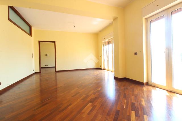 Apartament in Via Emilio Cuzzocrea 13, Reggio di Calabria - Photo 1