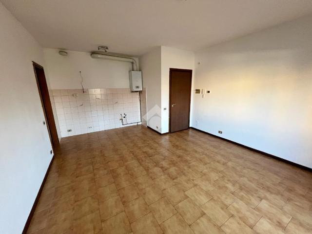 2-room flat in Via San M. in Pratello 18, Paullo - Photo 1