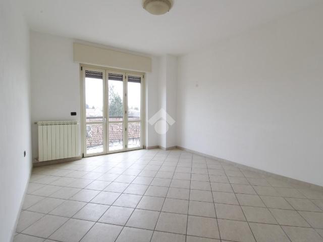 3-room flat in Via Petrarca 2, Cerro Maggiore - Photo 1