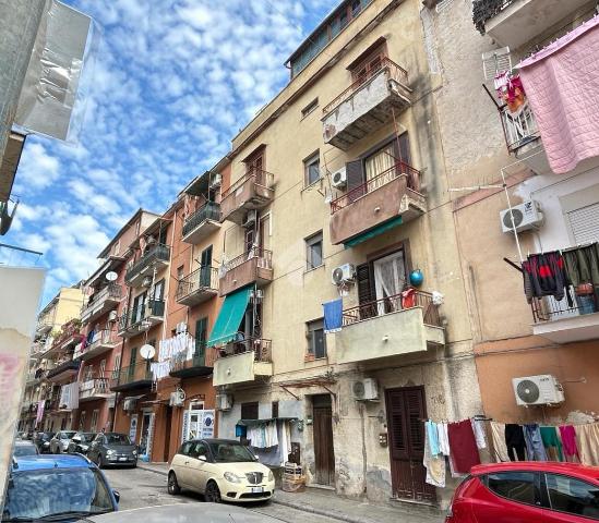 Bilocale in Via Ernesto Lugaro 3, Palermo - Foto 1