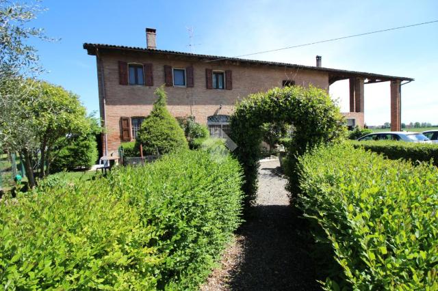 Villa in Via Fiorini 37, Anzola dell'Emilia - Foto 1