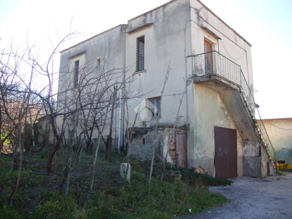 Casa indipendente in vendita a Pollena Trocchia