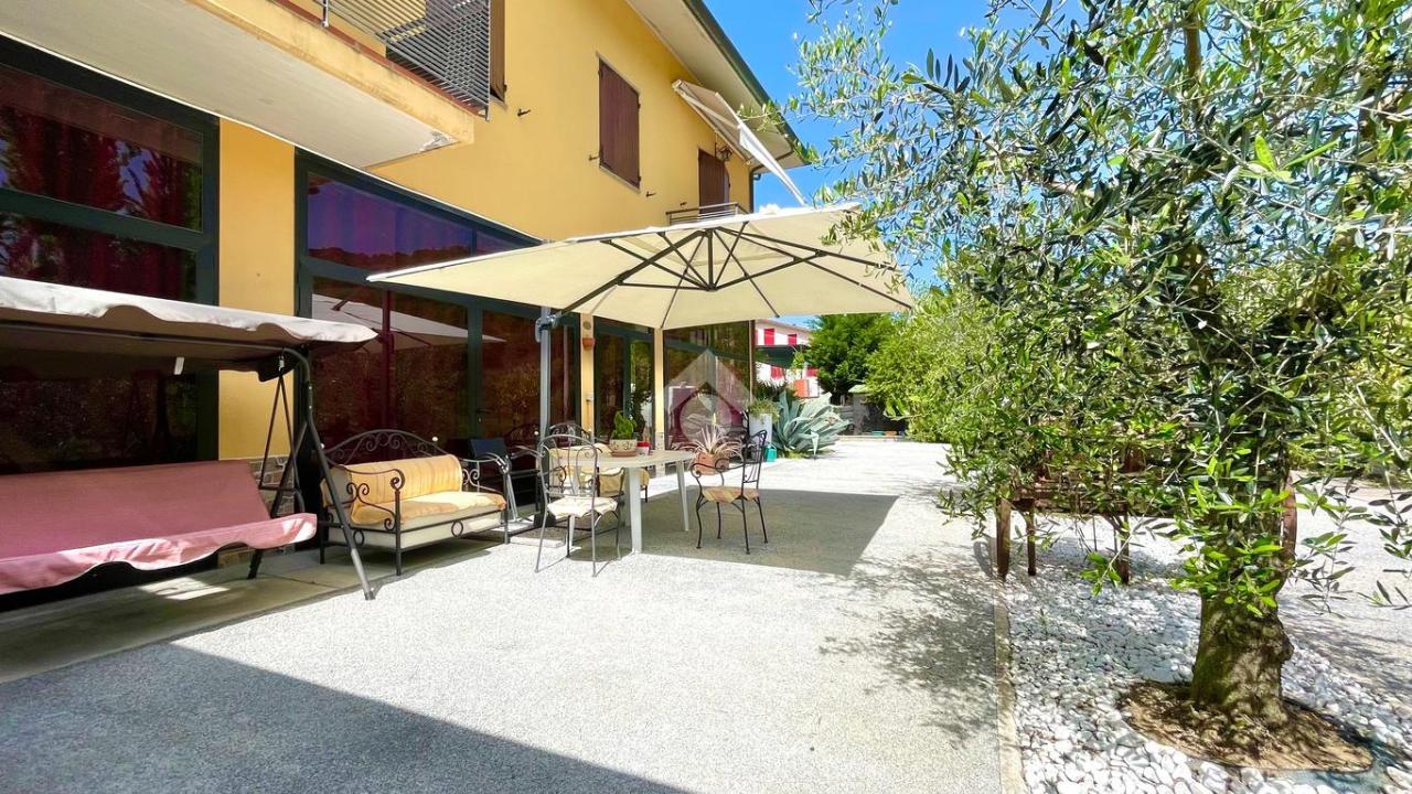 Villa in vendita a Borghi