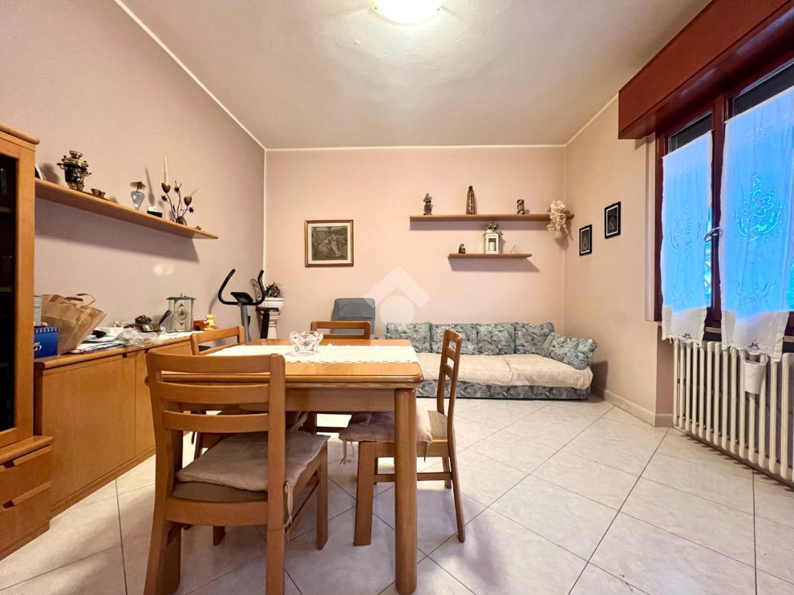 Appartamento in vendita a Borghi