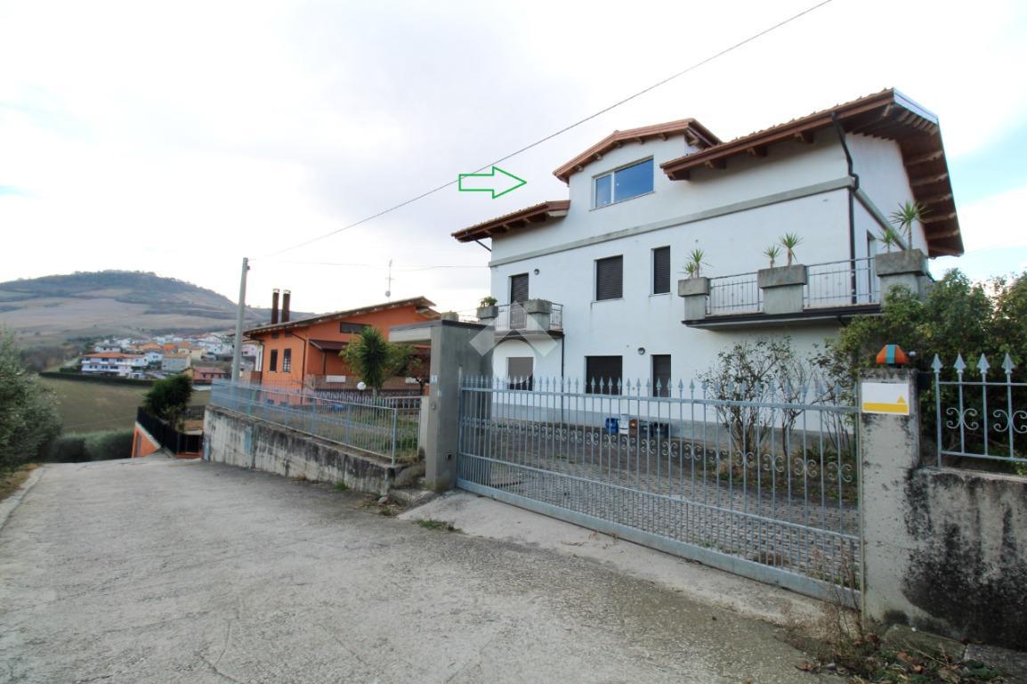 Appartamento in vendita a Canzano