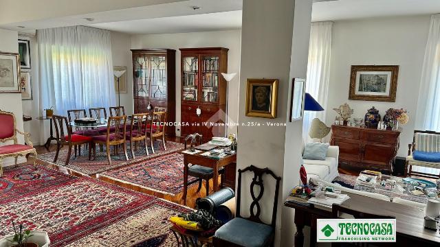 Apartament in Via Tonale 11, Verona - Photo 1