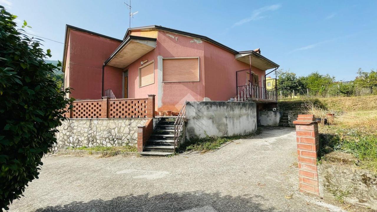 Villa in vendita a San Martino Valle Caudina