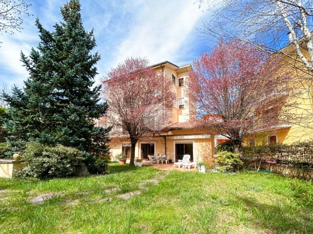 Villa in Via di Preturo 43, L'Aquila - Foto 1