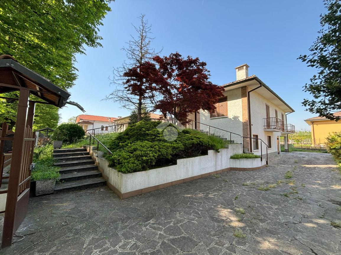 Villa in vendita a Rivolta D'Adda