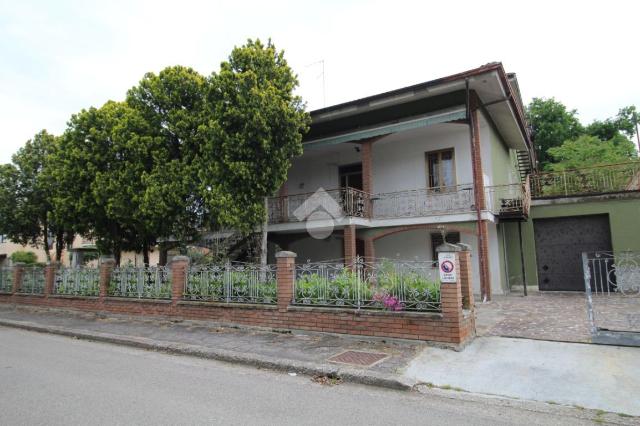 Wohnung in Viale della Repubblica 3, Gonzaga - Foto 1