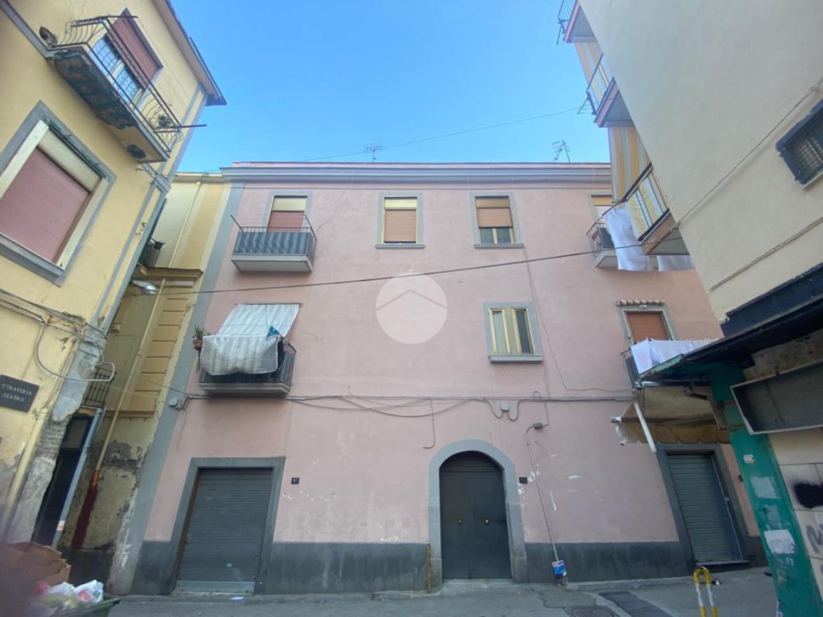 Palazzo in vendita a Torre Del Greco
