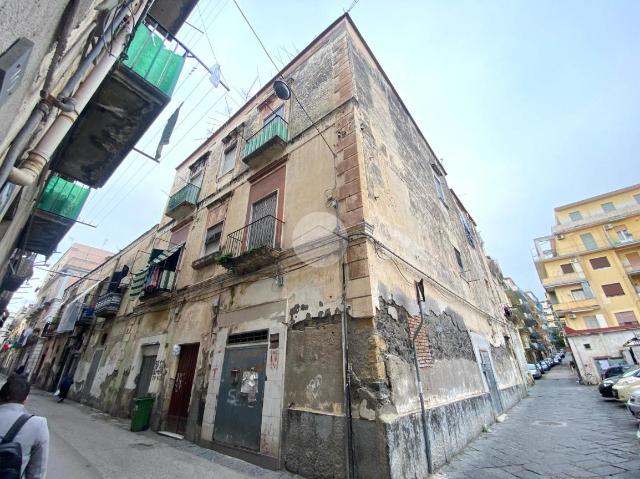 Dreizimmerwohnung in II Vico Abolitomonte 19, Torre del Greco - Foto 1